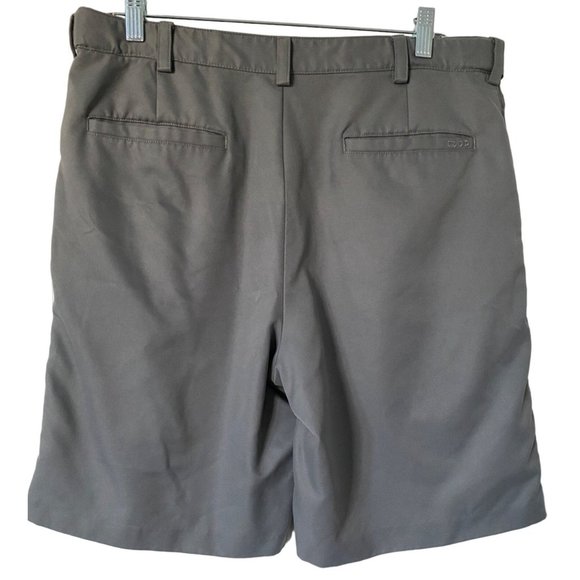 Izod Mens Gray Golf Classic Bermuda Nylon Gray Shorts Pockets Resort Size 34 - Picture 2 of 8